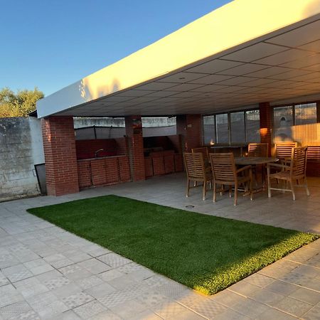 Chalet Piscina Jakuzzi Sevilla Hacienda de Tarazona Bagian luar foto