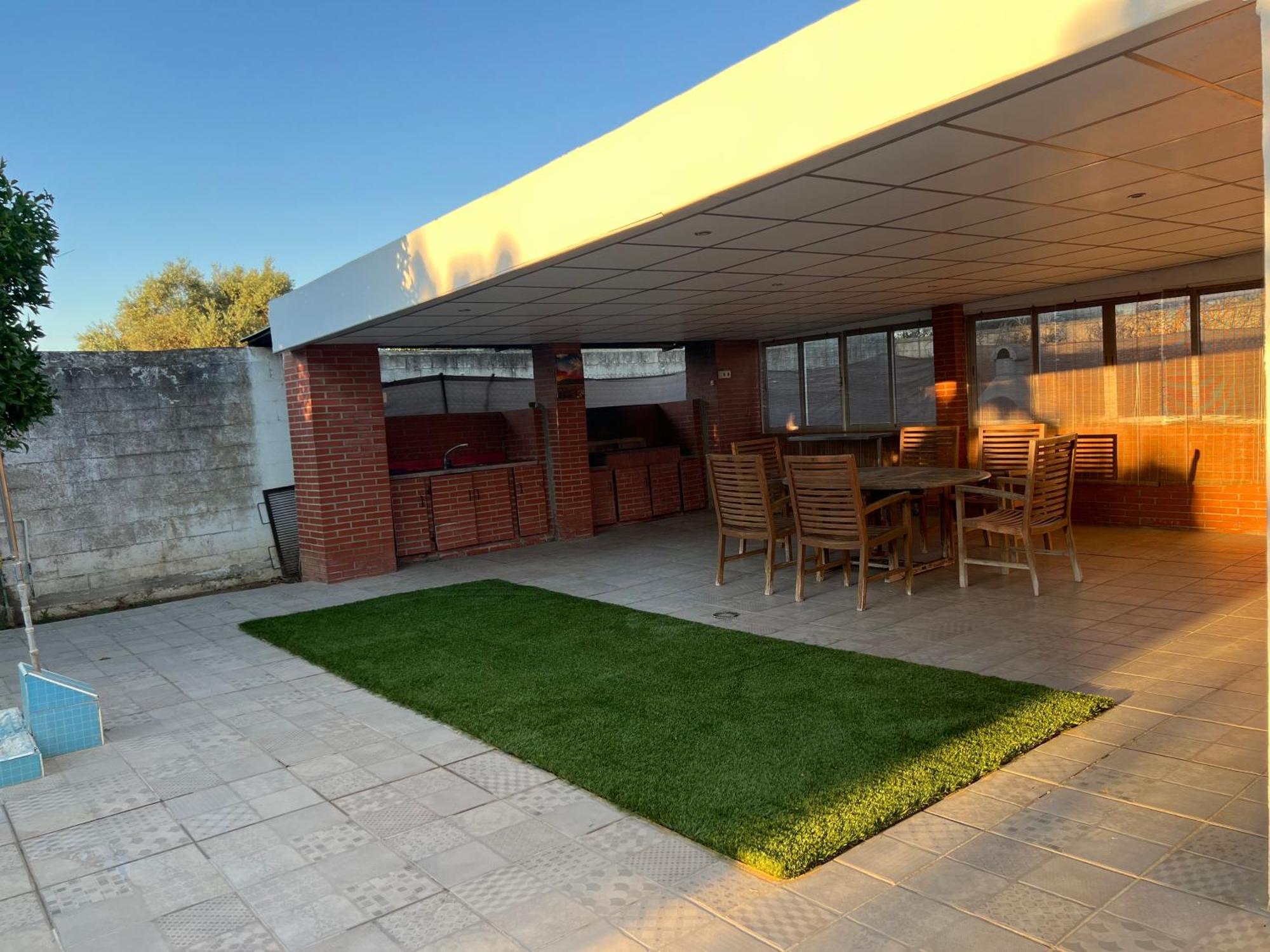 Chalet Piscina Jakuzzi Sevilla Hacienda de Tarazona Bagian luar foto